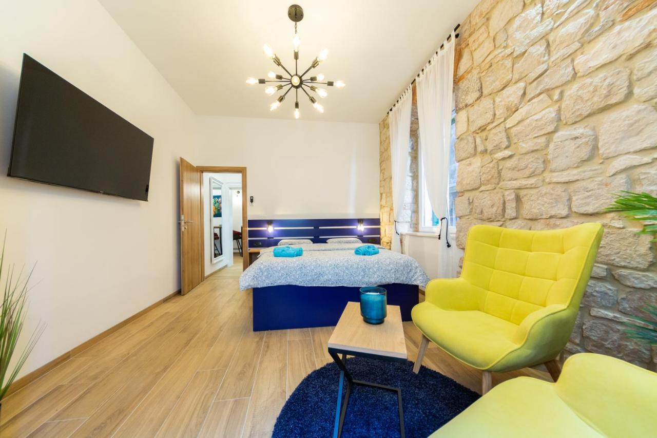 Apartman Kolura Vis Exterior foto